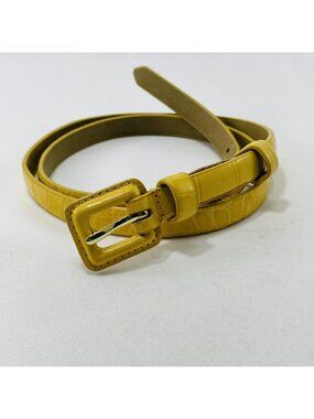Talbots Belt Leather Buckle Square Women Size M Yellow Textured Skin Thin Narrow